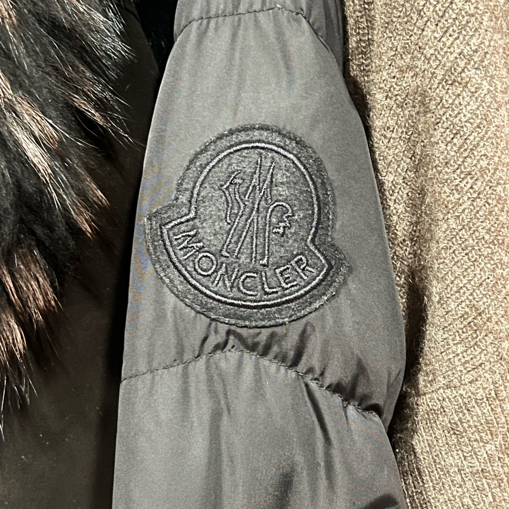 Moncler jacket. - Picture 3 of 4